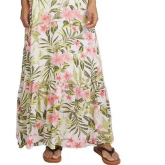 Hurley Ruffle Hem Women’s Maxi Dress S White Floral NWOT - Picture 4 of 14